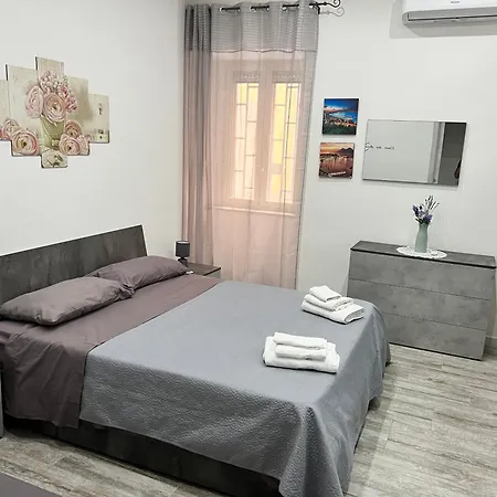 The Nicole's House * Νάπολη